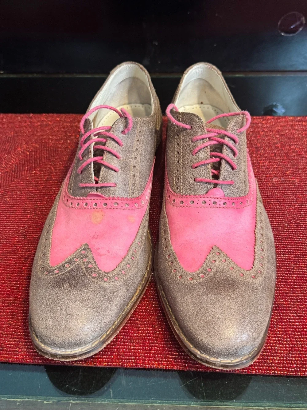 Cole Hahn Pink Grayish/Brown Leather Wingtip Oxford Shoes Men’s size 9